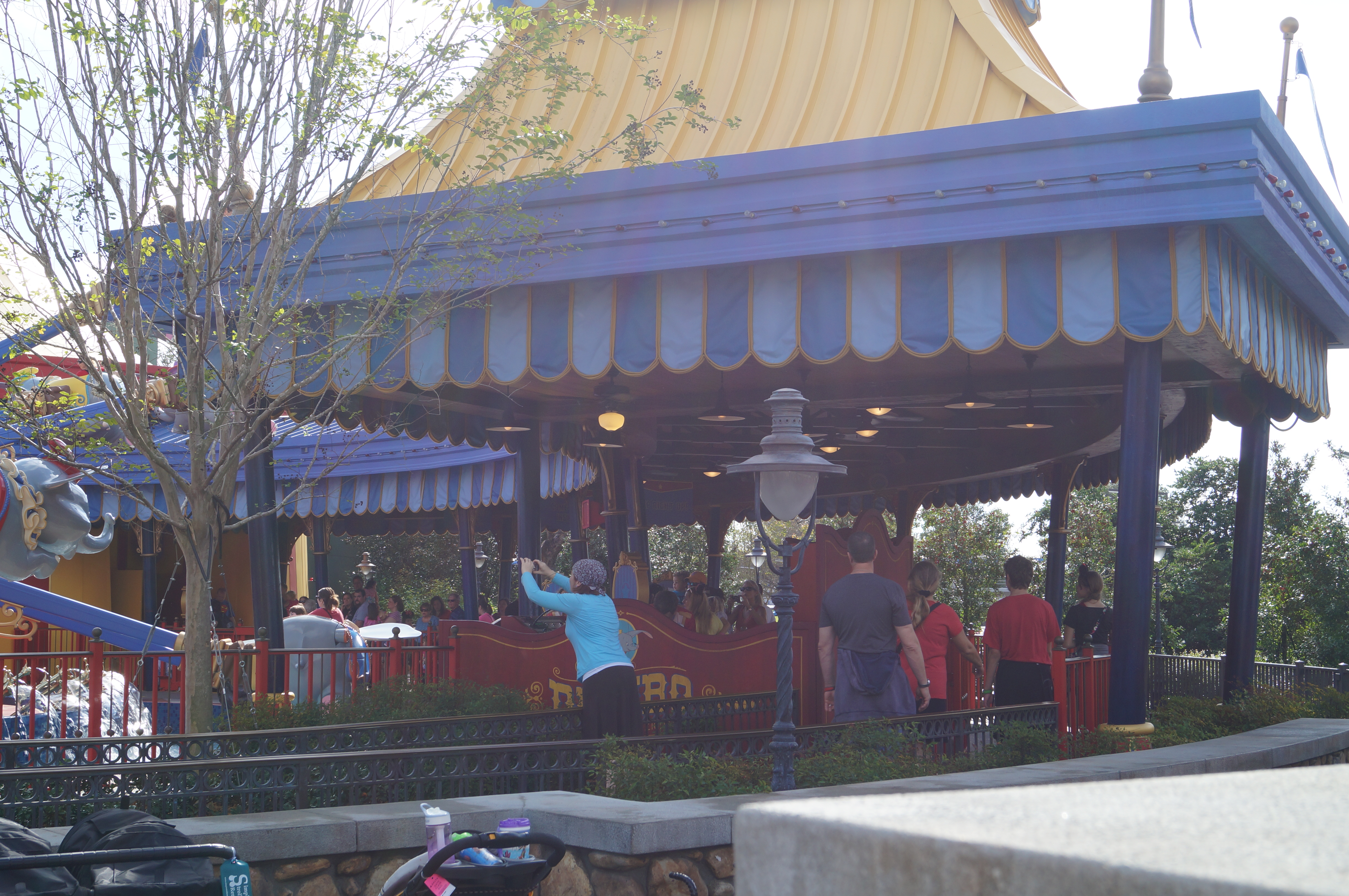 Dumbo ride poles Disney World metal coating