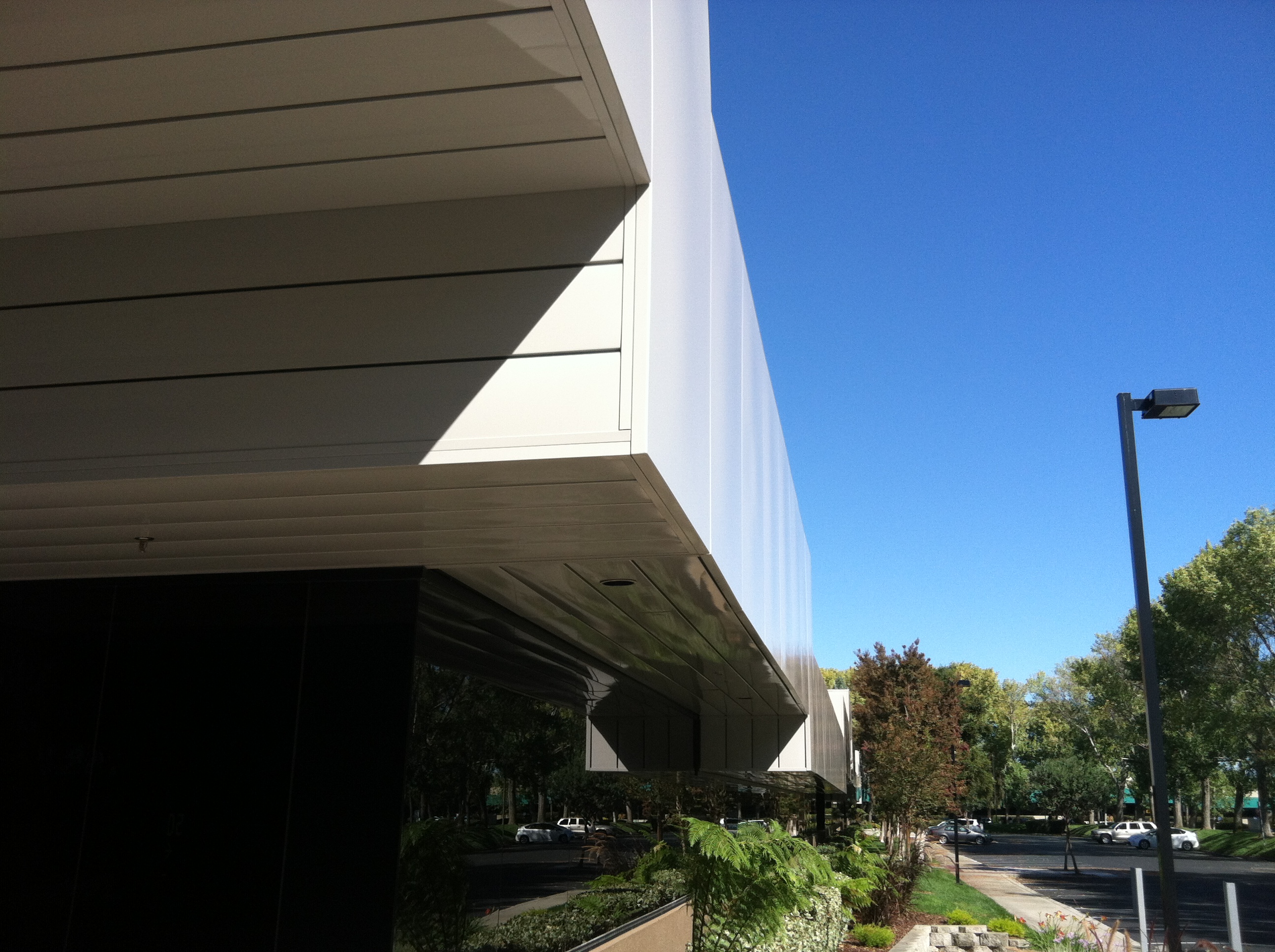 Commercial building exterior anodized aluminum panel cladding coated with SX Gloss Clear