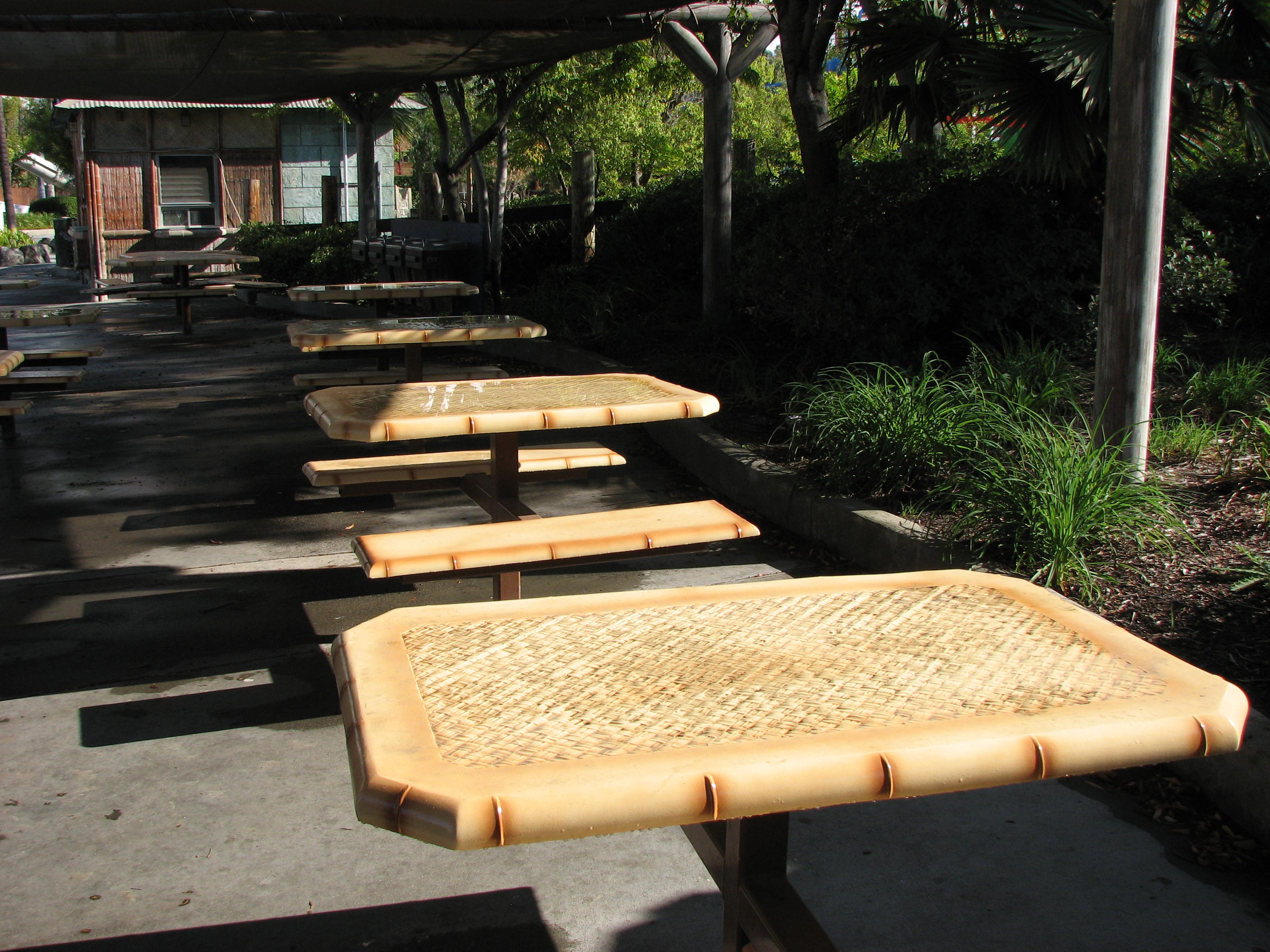 Six Flags Magic Mountain outdoor metal picnic tables coated with SX Gloss