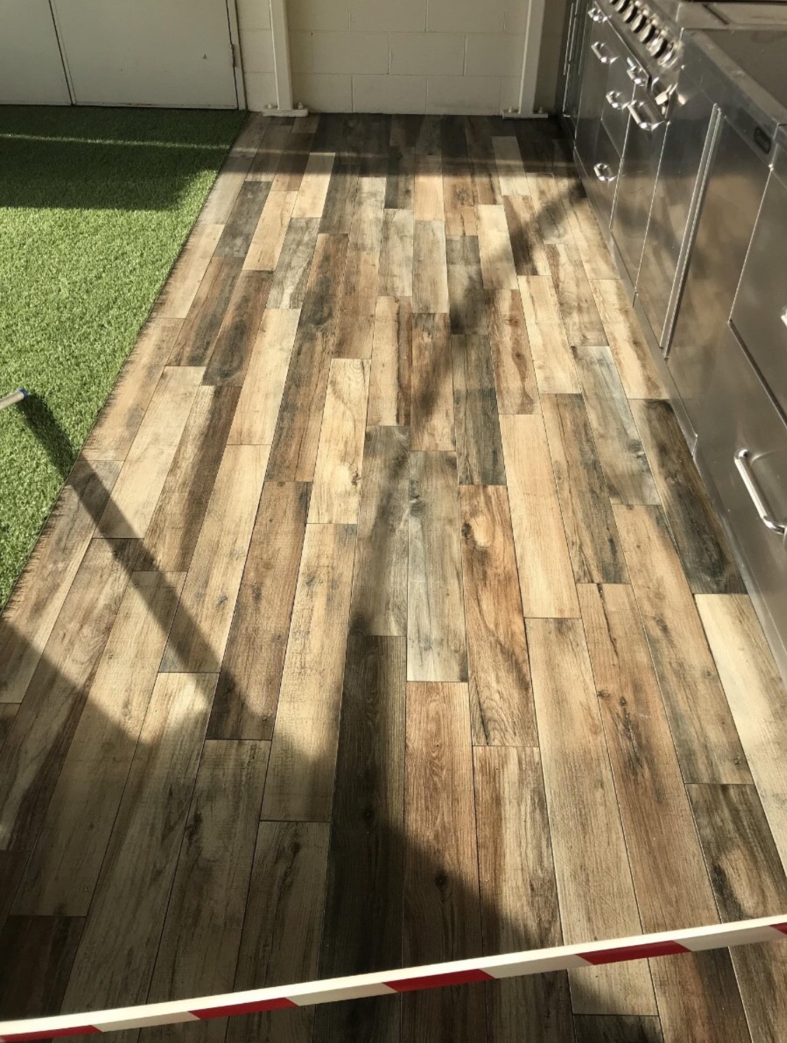Verizon facility VCT flooring coated with SX Satin Clear